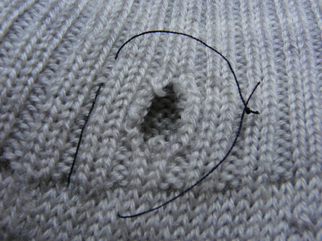 ニット修理依頼品